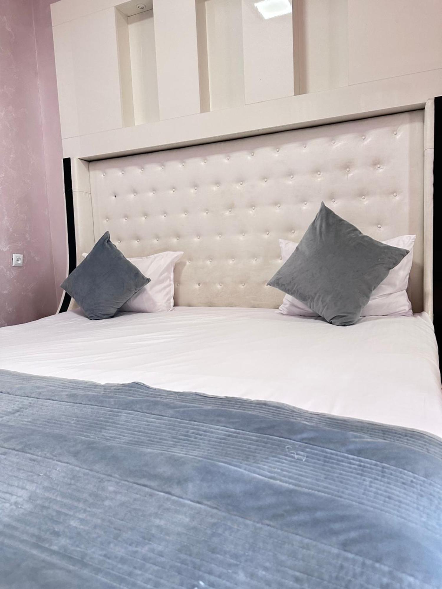 Yerevan Hotel Экстерьер фото